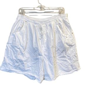 Fashion Bug White High Rise Size 18/20
